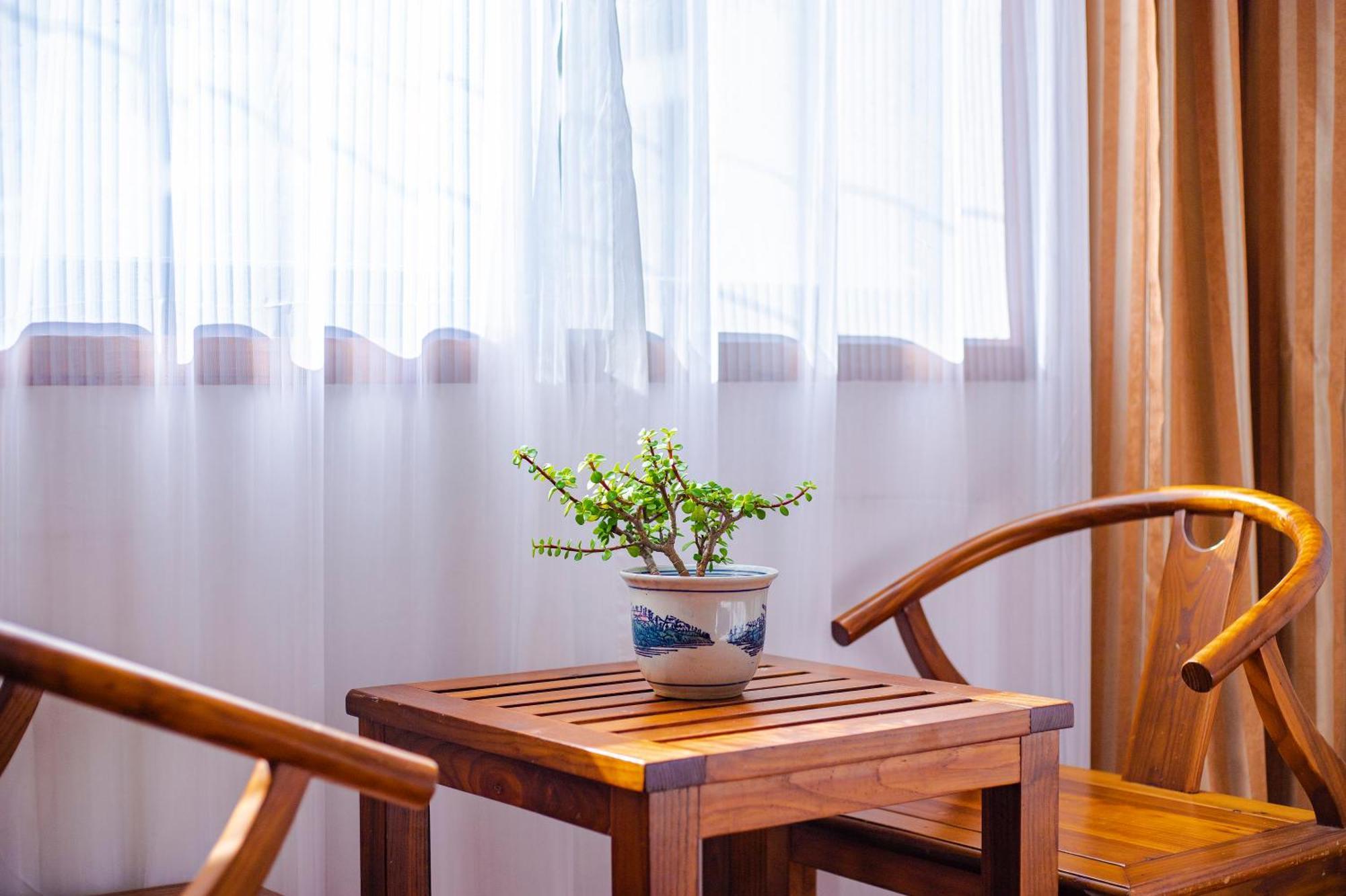 Guihua Road 106Th Hostel Чжанцзяцзе Экстерьер фото