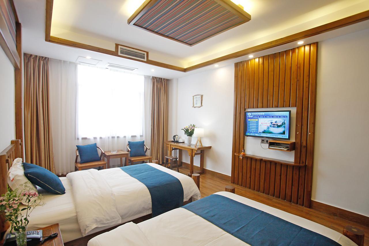 Guihua Road 106Th Hostel Чжанцзяцзе Экстерьер фото