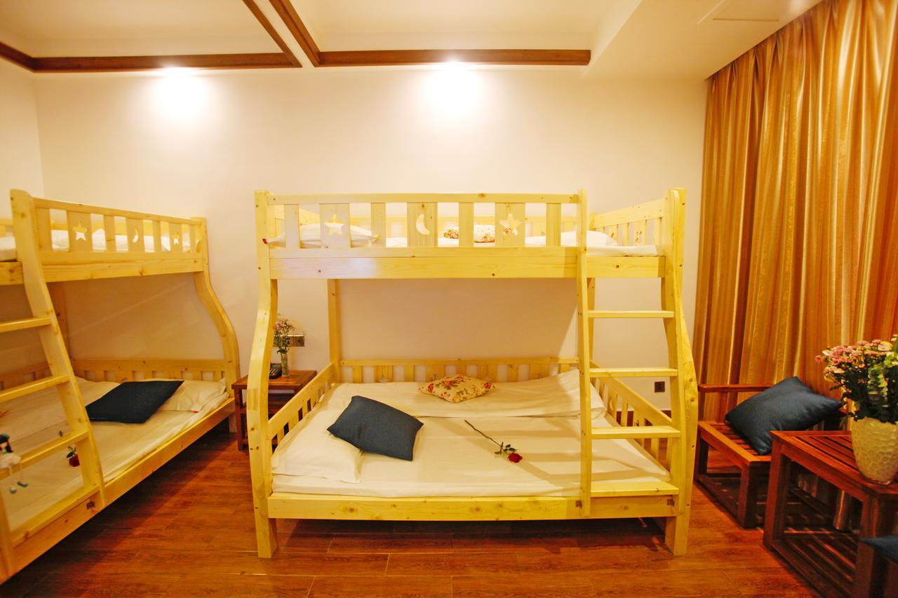 Guihua Road 106Th Hostel Чжанцзяцзе Экстерьер фото