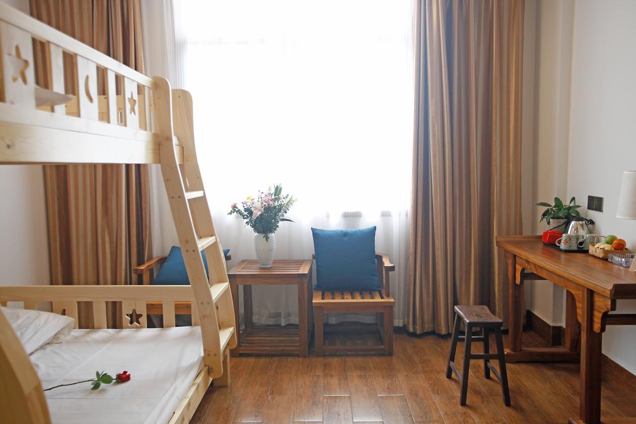 Guihua Road 106Th Hostel Чжанцзяцзе Экстерьер фото
