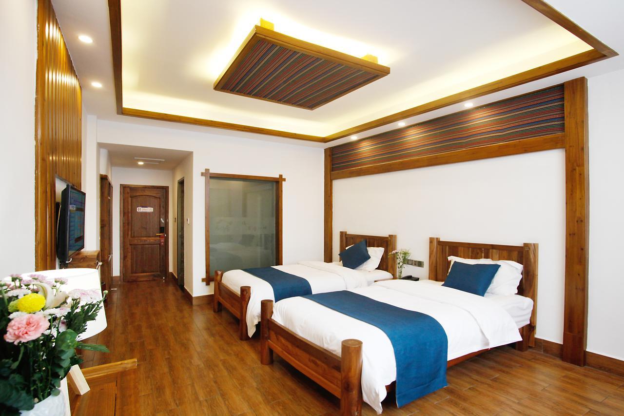 Guihua Road 106Th Hostel Чжанцзяцзе Экстерьер фото