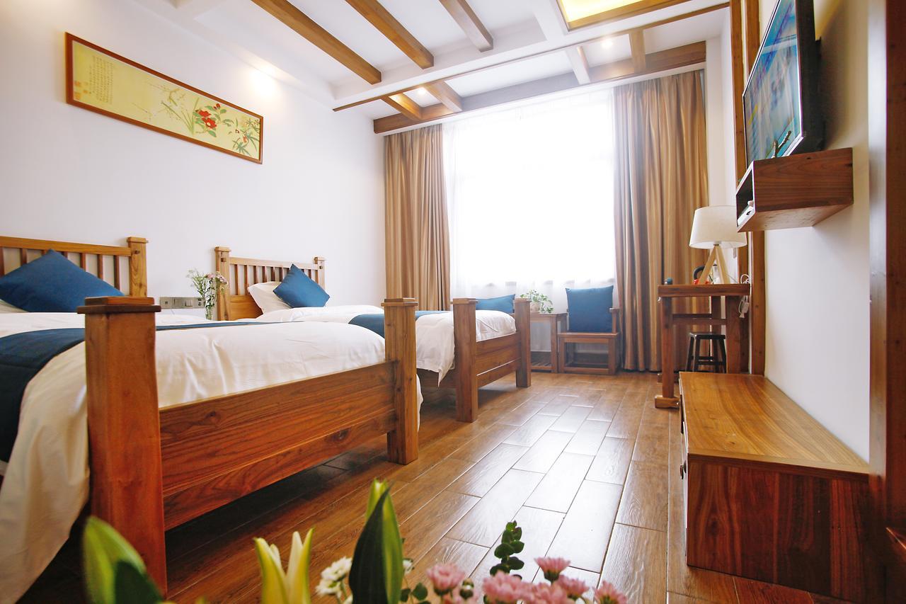 Guihua Road 106Th Hostel Чжанцзяцзе Экстерьер фото
