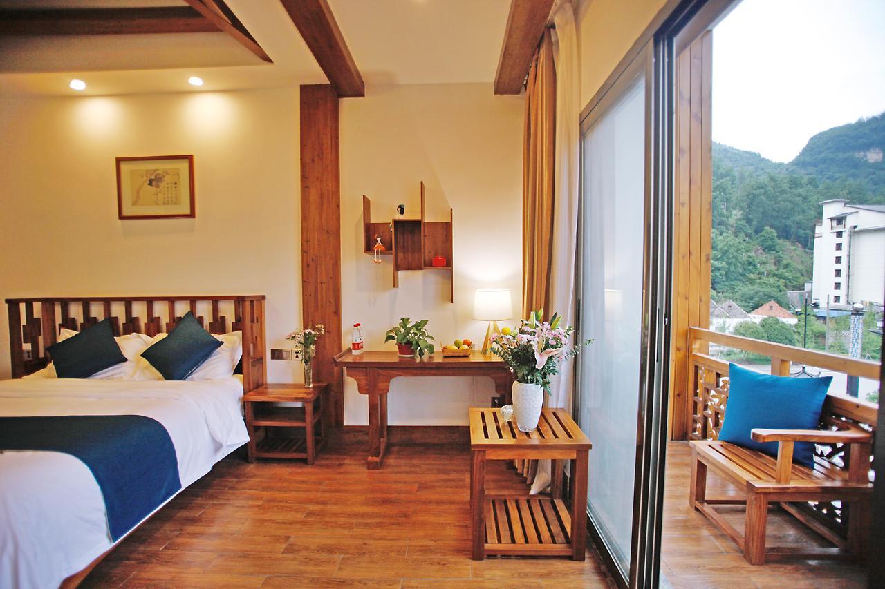 Guihua Road 106Th Hostel Чжанцзяцзе Экстерьер фото