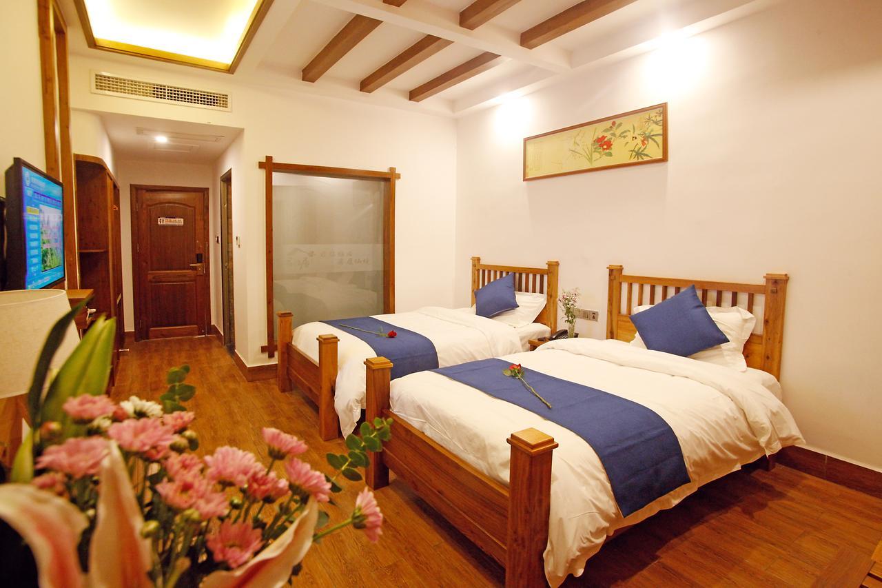 Guihua Road 106Th Hostel Чжанцзяцзе Экстерьер фото